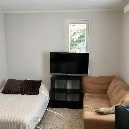 Apartment With Garden And Teracce- Free Parking