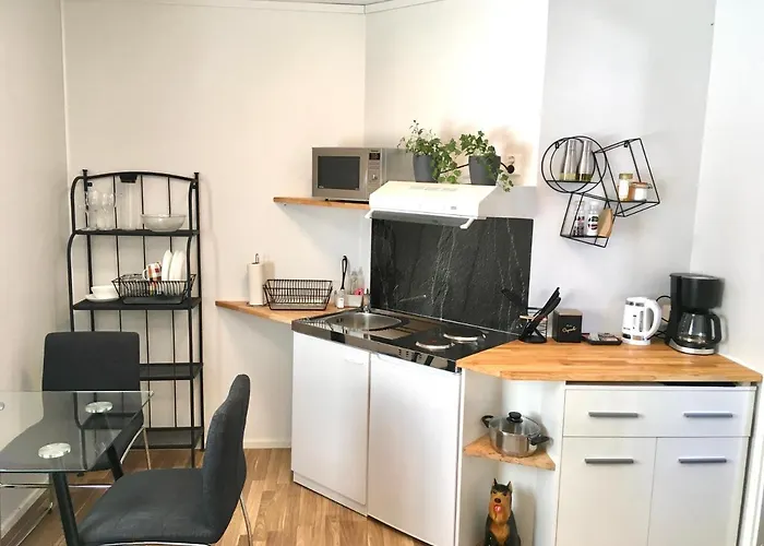 With Garden And Teracce- Free Parking Appartamento *